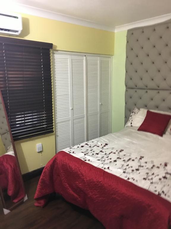 Abacus Jamaica The Zana Suites Kingston Exterior photo